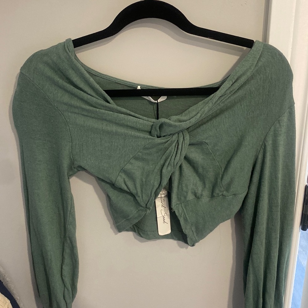 mustard seed green long sleeve top NWT